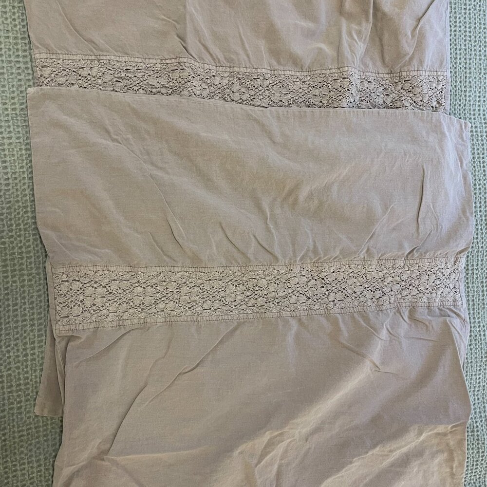 Pottery Barn Washed Cotton Full/Queen Duvet Set in Lavender - Picture 4 of 11